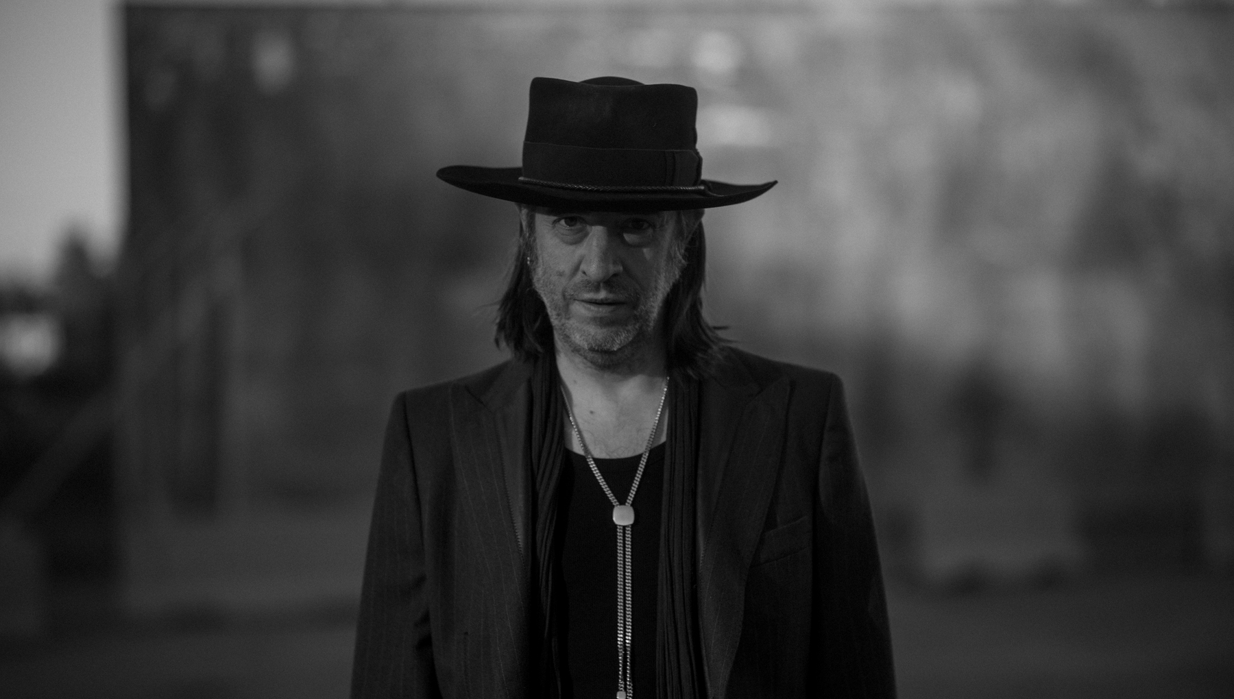 $artistdata->imageCredit