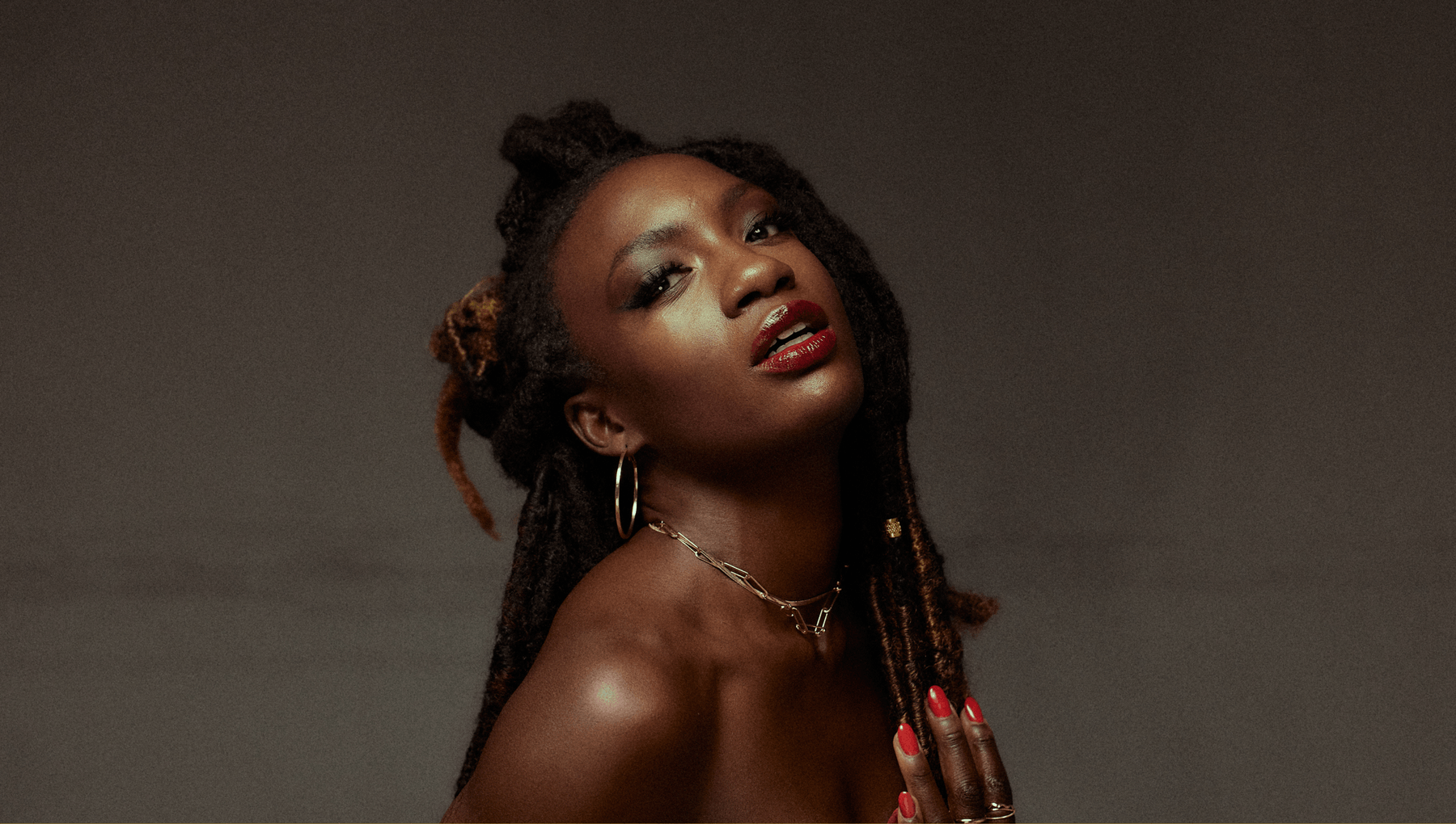 $artistdata->imageCredit