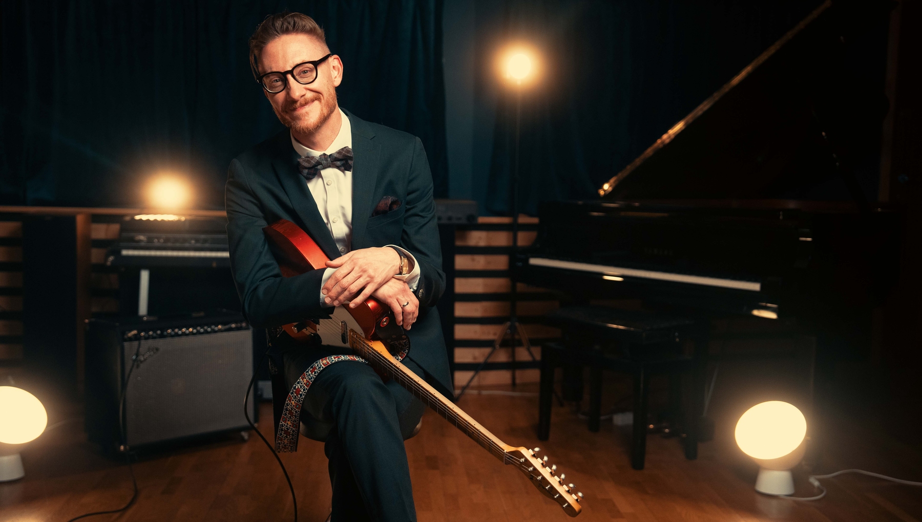 $artistdata->imageCredit